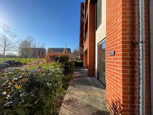 Photo 12- click for photo gallery